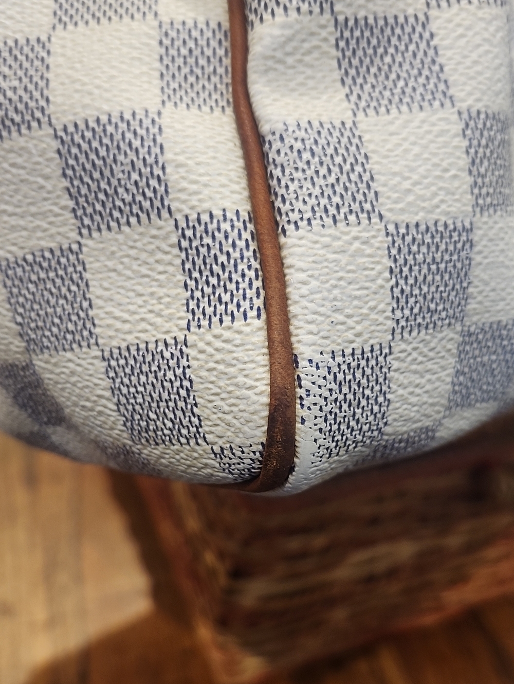 Louis Vuitton Damier Azur Speedy 30 (2010) - Picture 9 of 16
